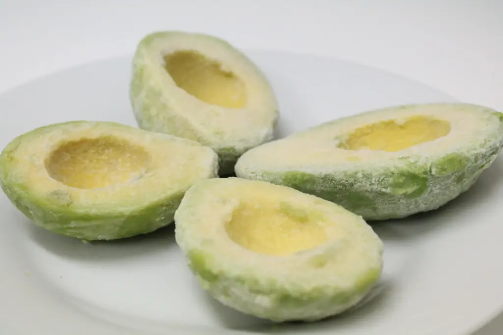 [VFF005-A2X5] Avocado Halves, IQF  ((2 x 5 lb) 10 lb/Cs, Annabell's)
